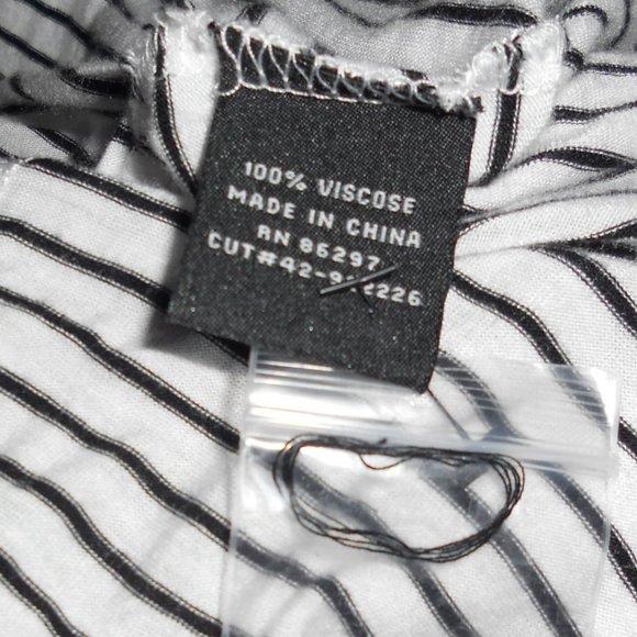 New BCBG Black/White Striped L/S Hoodie Top Button Front - Picture 7 of 7